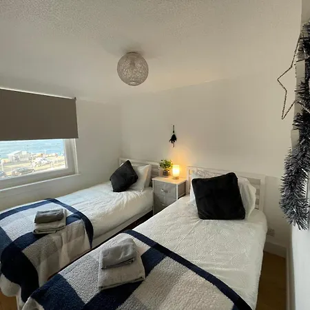 Largs 2 Bedroom Apartment Exterior photo